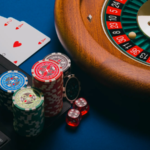 Advantages of Playing Baccarat Online