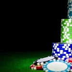 What steps do online casinos take to verify payout claims?